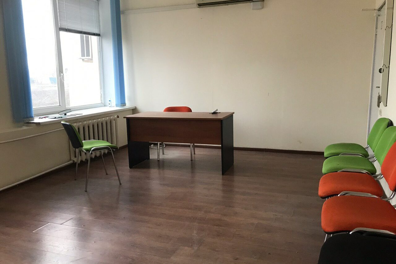 Арендовать Зал рядом с метро для тренингов и репетиций