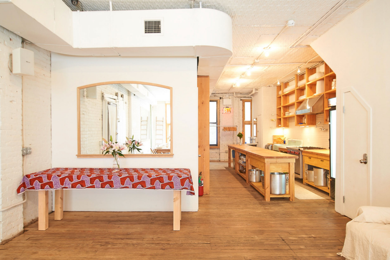 Арендовать Lee's - Private Dining Room