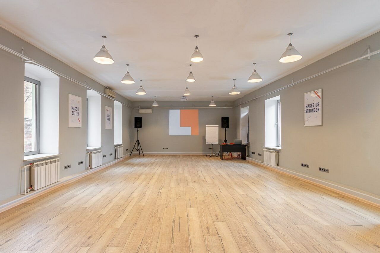 Арендовать Hall for trainings and presentations in the center of Moscow