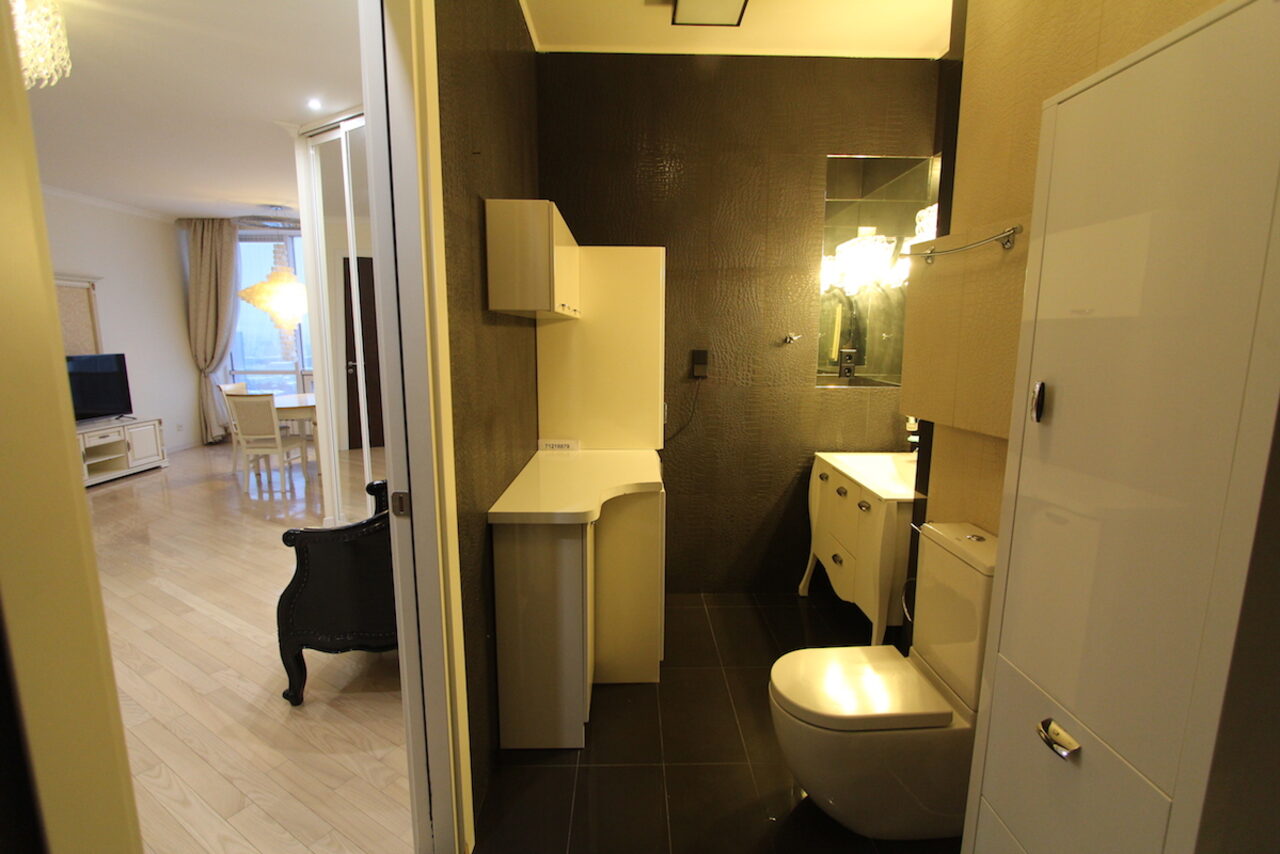 Арендовать Апартаменты с джакузи на 30 этаже