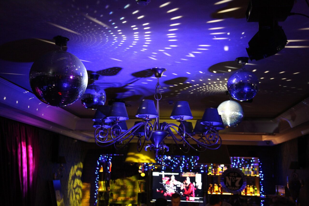 Арендовать Ресторан рядом с метро для мероприятий любого формата