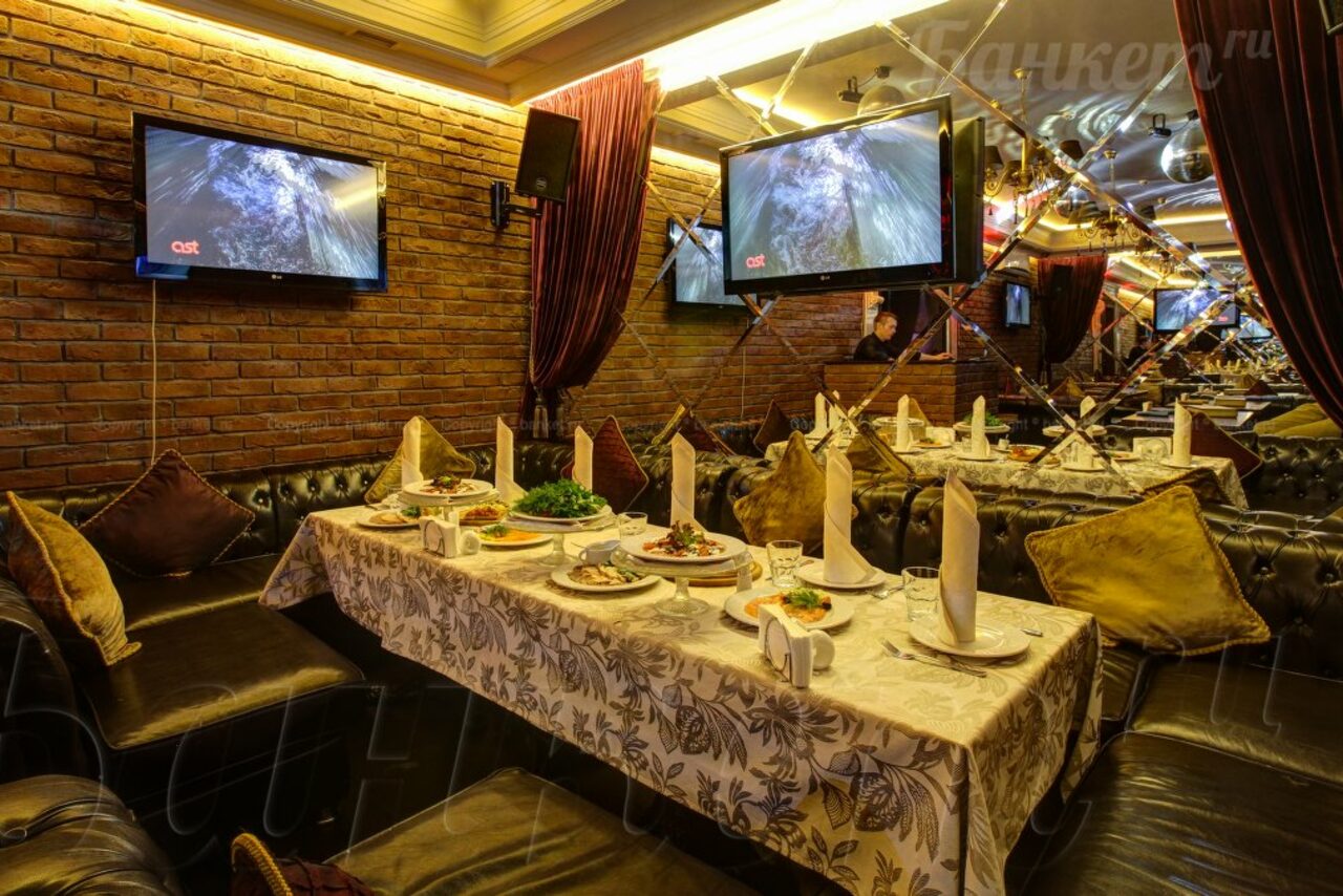 Арендовать Ресторан рядом с метро для мероприятий любого формата