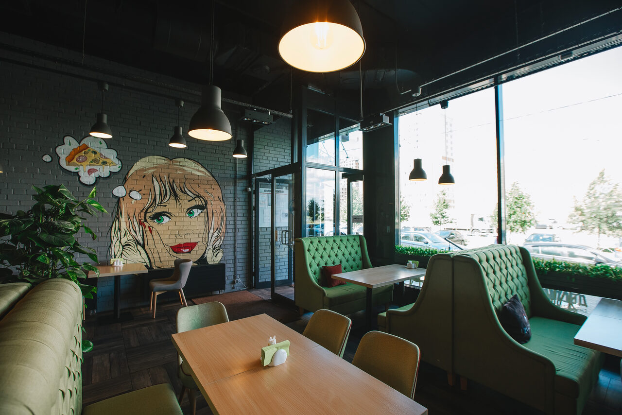 Арендовать Уютный семейный ресторан "Upgrade"