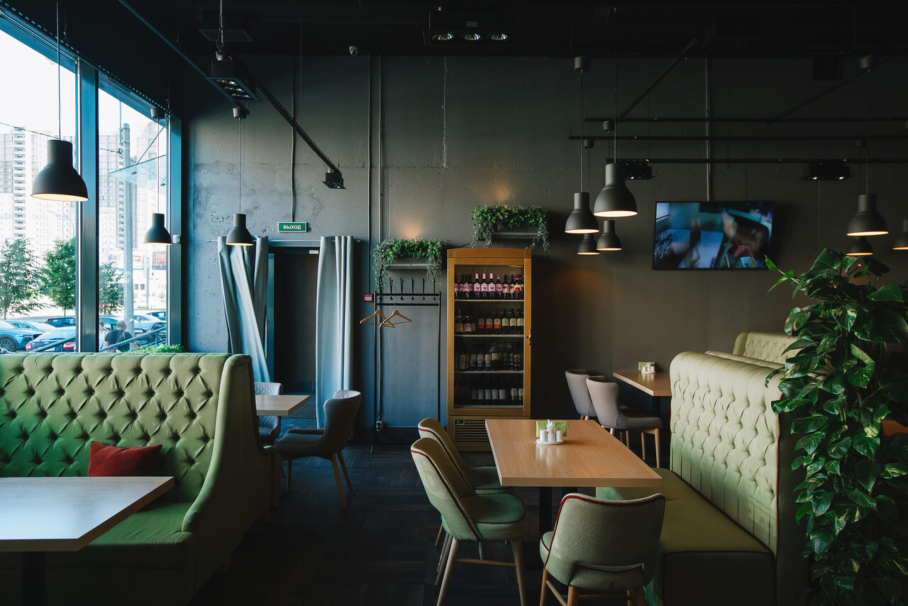 Арендовать Уютный семейный ресторан "Upgrade"