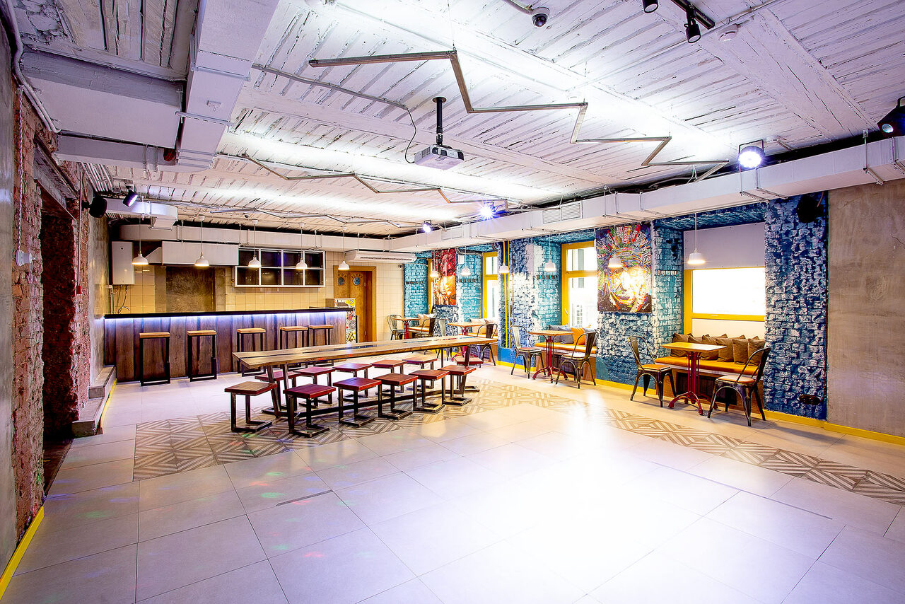 Арендовать Дизайнерский лофт в историческом центре Москвы