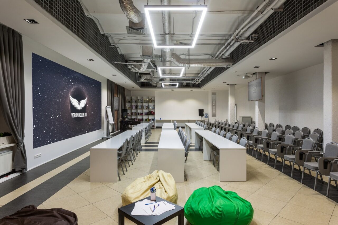 Арендовать VoroninClub пространство для деловых мероприятий 