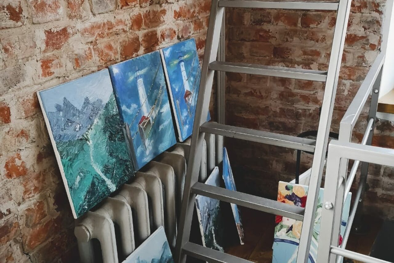 Арендовать Возьми Кисть Лофт художественной школы