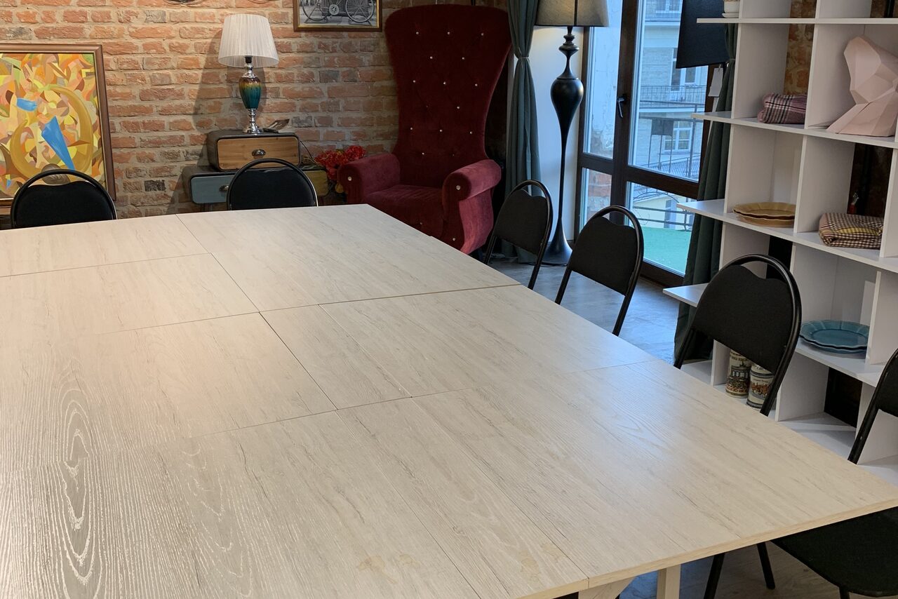 Арендовать Уютный зал для образовательных мероприятий