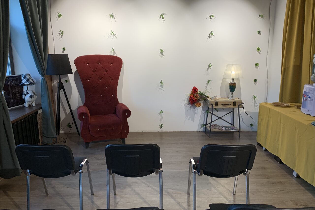 Арендовать Уютный зал для образовательных мероприятий