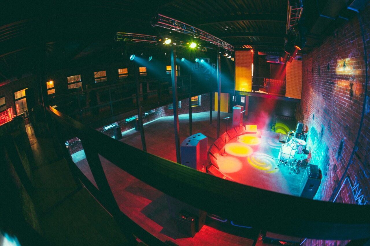 Арендовать IZI concert hall – новый мультиформатный концертный зал