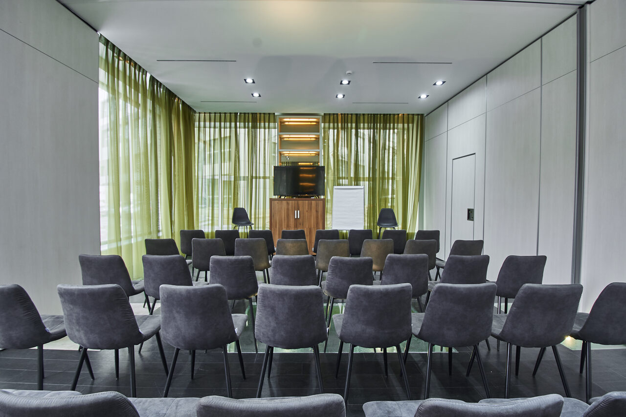 Арендовать Бизнес Молодость