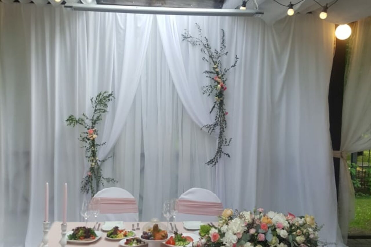 Арендовать Гостиница "Октябрьская"