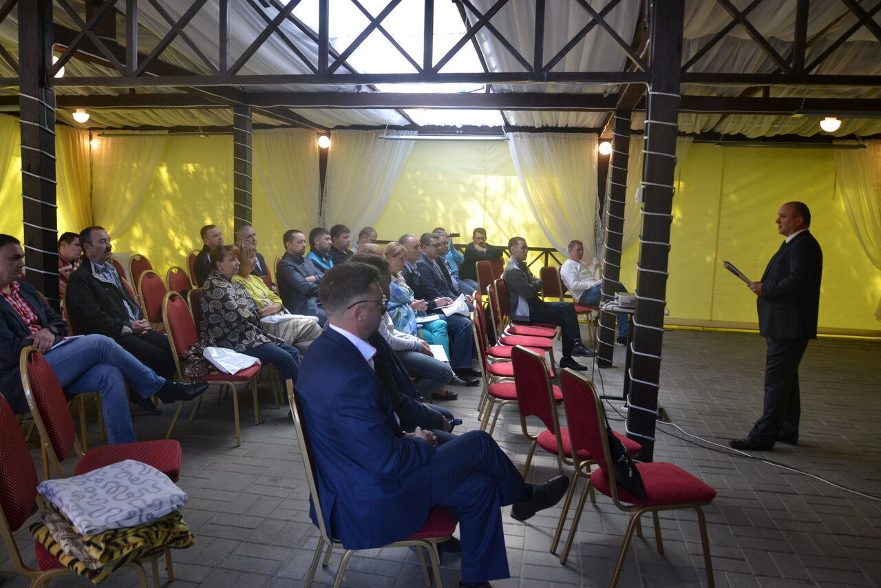 Арендовать Гостиница "Октябрьская"