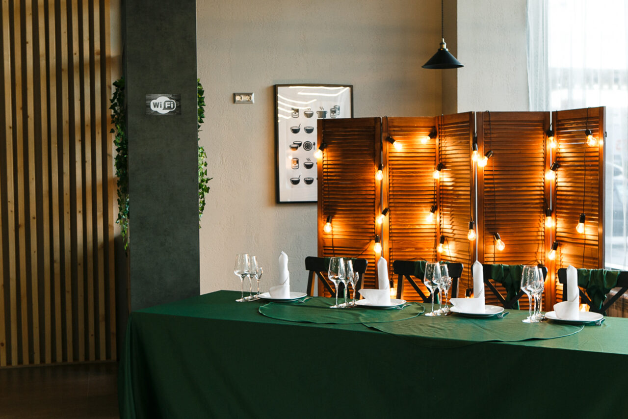 Арендовать Банкетный зал Академия