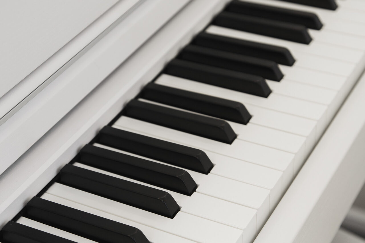 Арендовать Стильная атмосферная студия вокала в центре Москвы