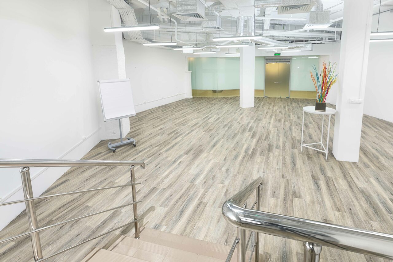 Арендовать Стильный лофт в светлых тонах