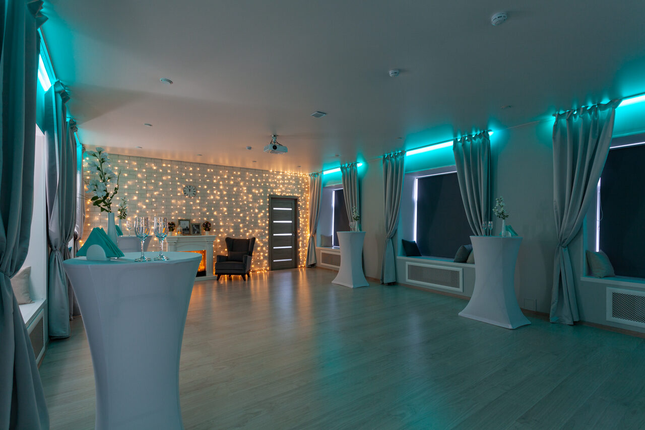 Арендовать Palitra-Event. Современный белый лофт