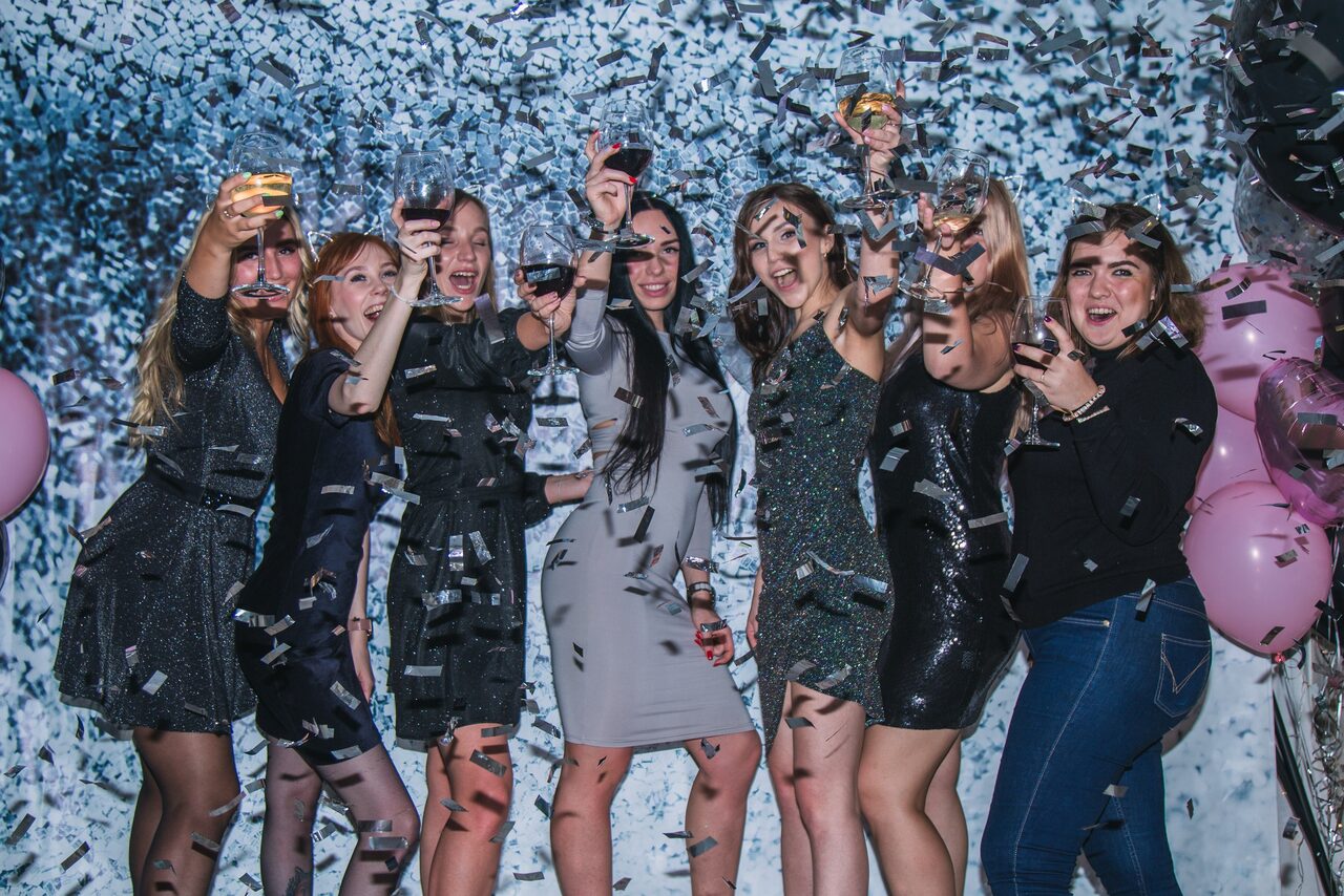 Арендовать Palitra-Event. Современный белый лофт