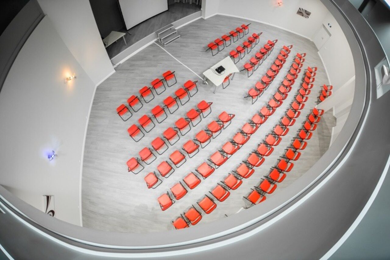 Арендовать Площадка в Москве