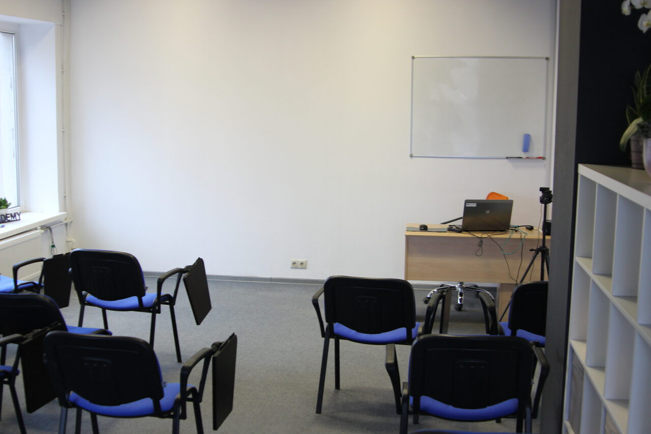 Арендовать Светлый зал на Белорусской