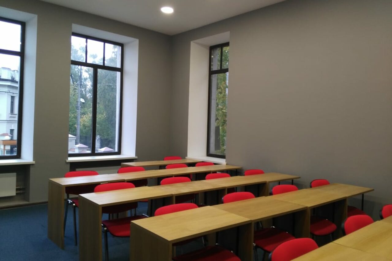 Арендовать Институт гостиничного и ресторанного дела SWISSAM 