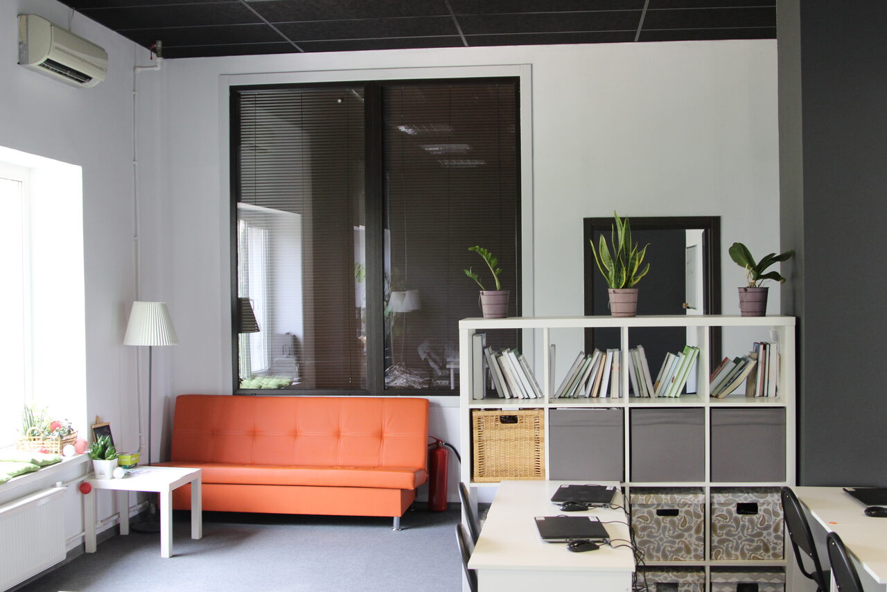 Арендовать MyAcademy Аудитория со столами