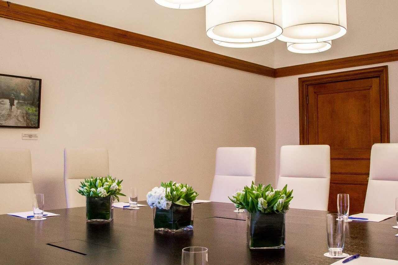 Арендовать Scotland Heritage Room