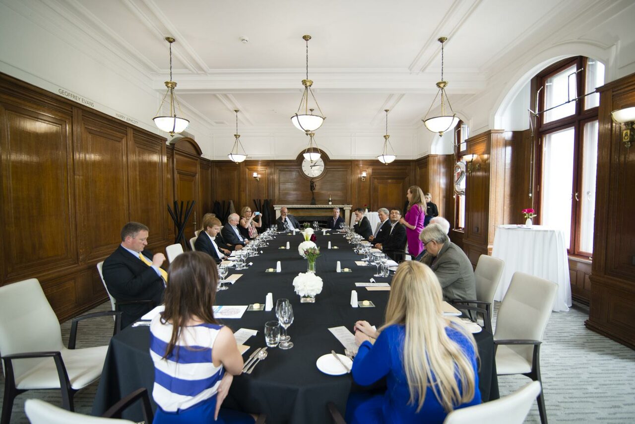 Арендовать Princes Gate Heritage Room 