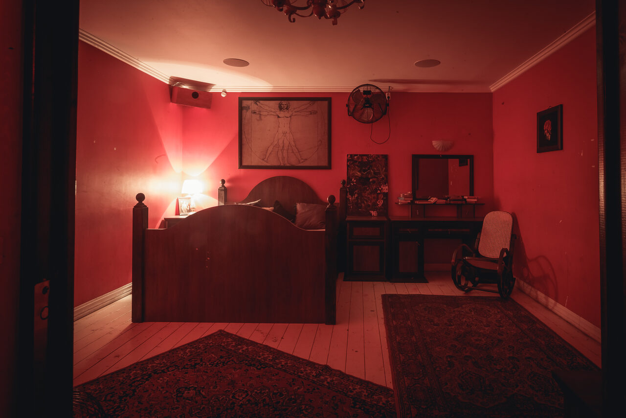 Арендовать Poison House Зонированный лофт с террасой