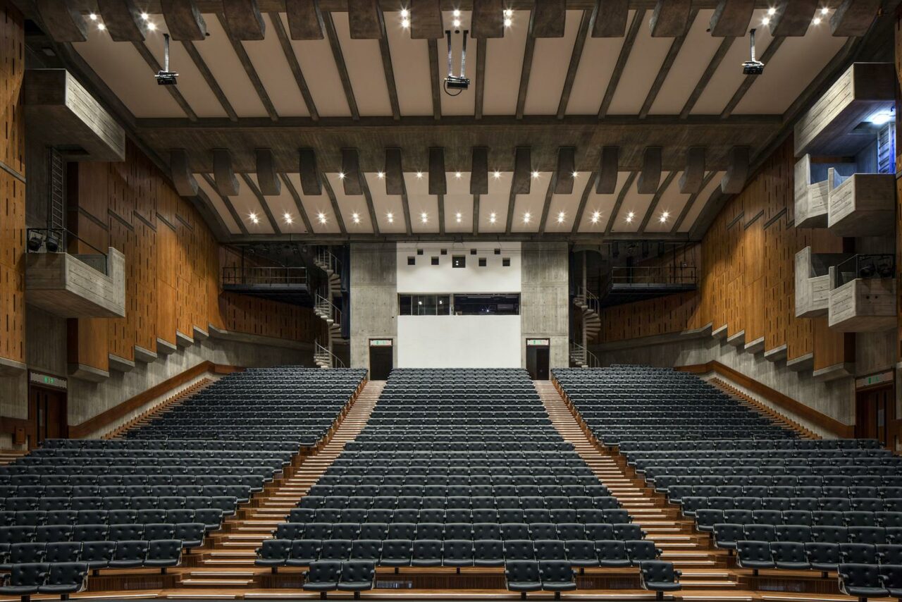 Арендовать Queen Elizabeth Hall