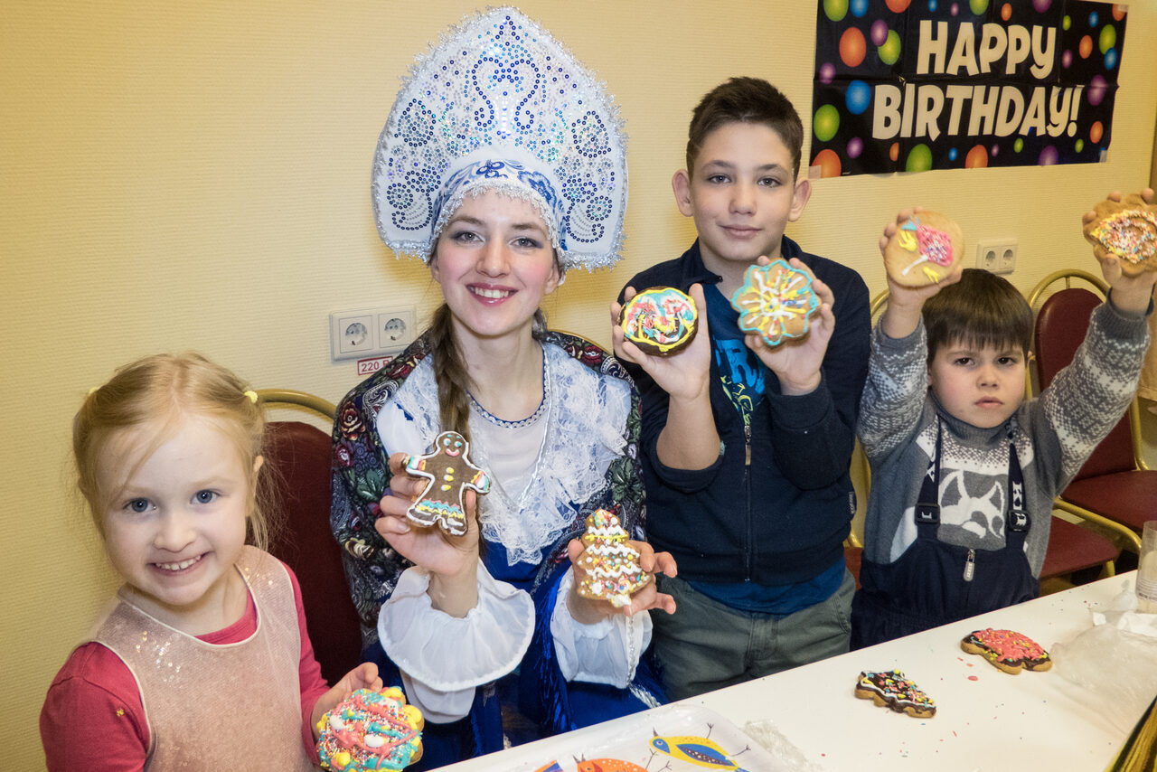 Арендовать Веселый слон