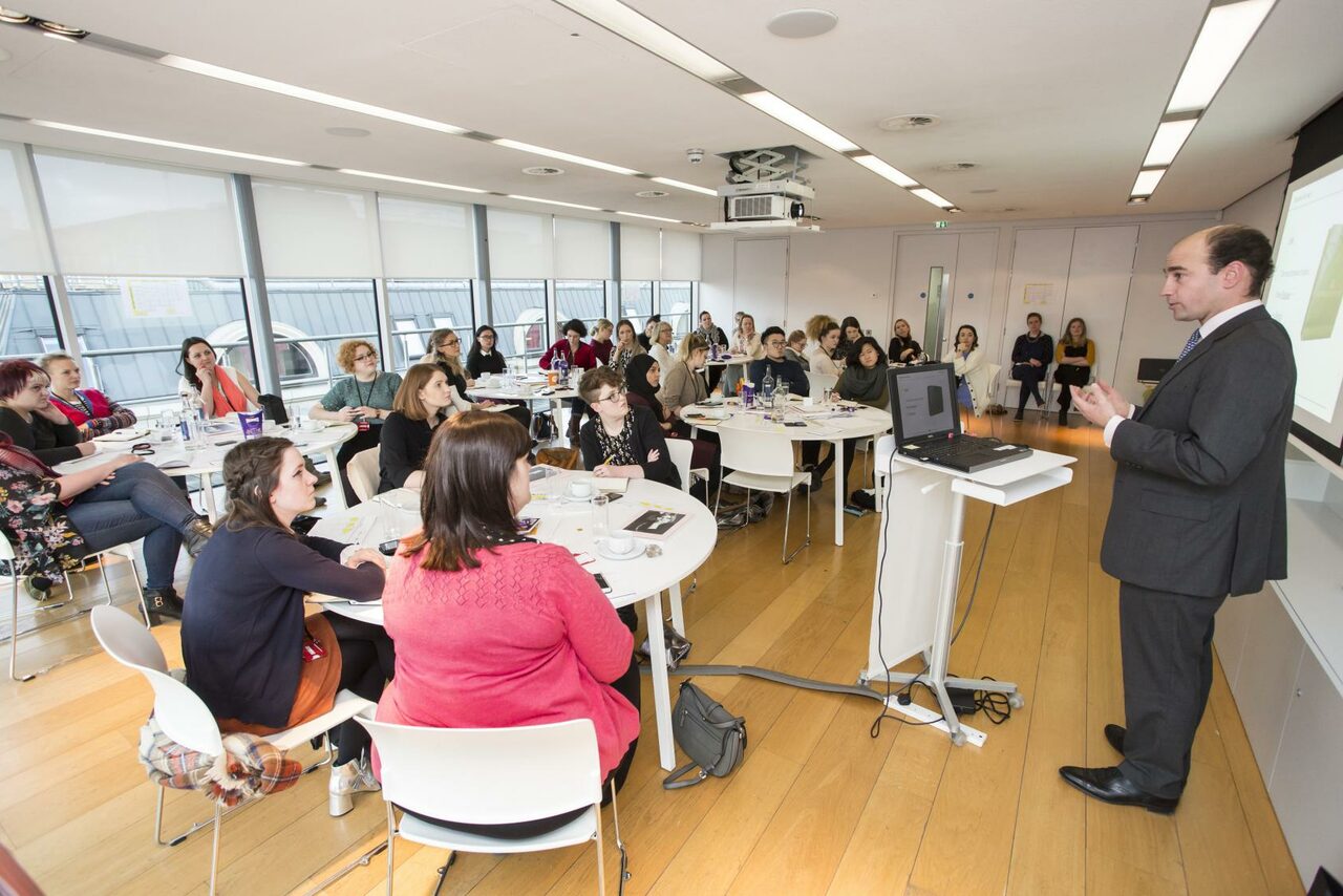 Арендовать Agas Harding Conference Room