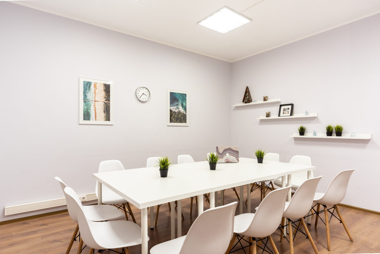 Арендовать EduLab. Светлый класс