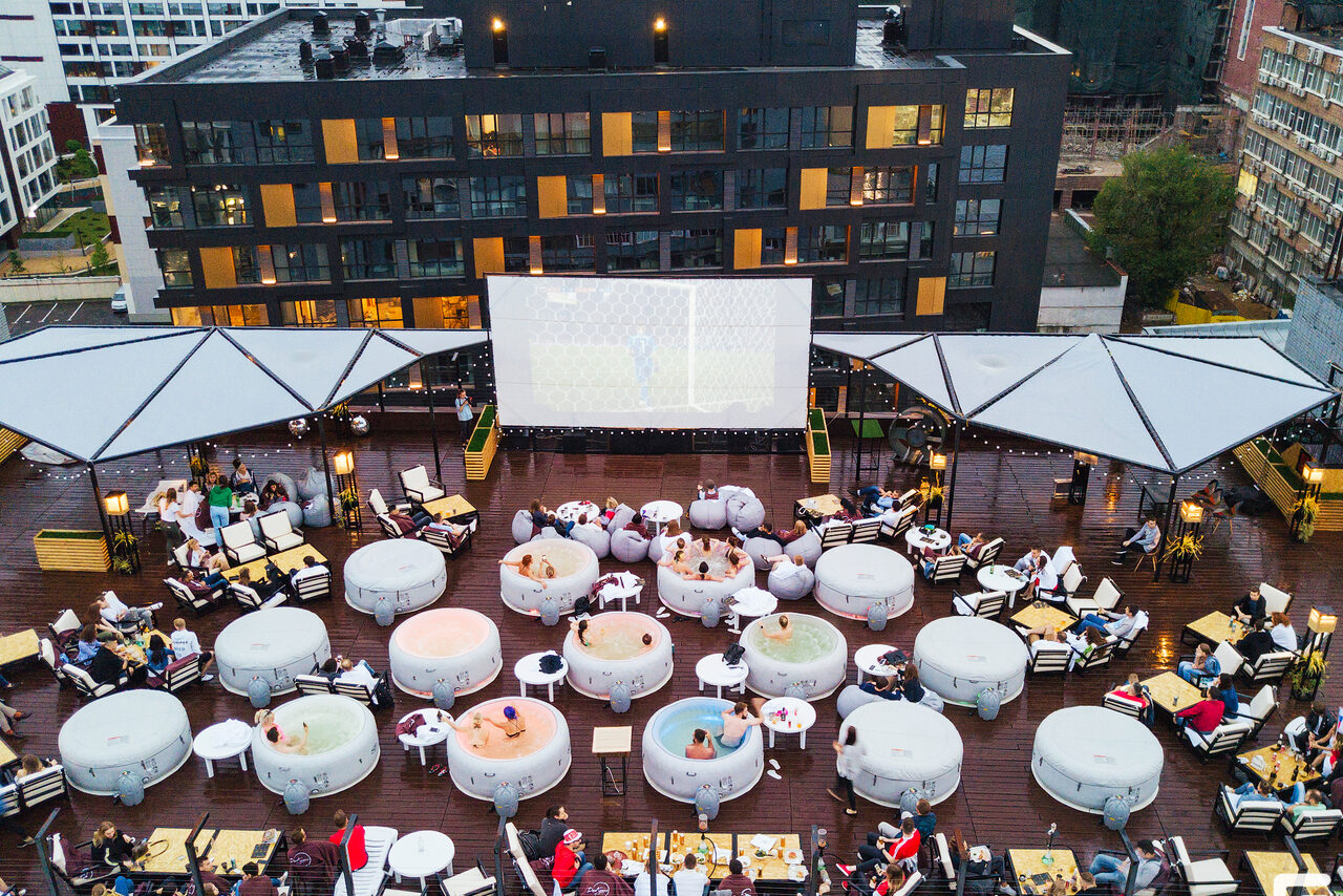 Арендовать Уникальная площадка под открытым небом на крыше здания