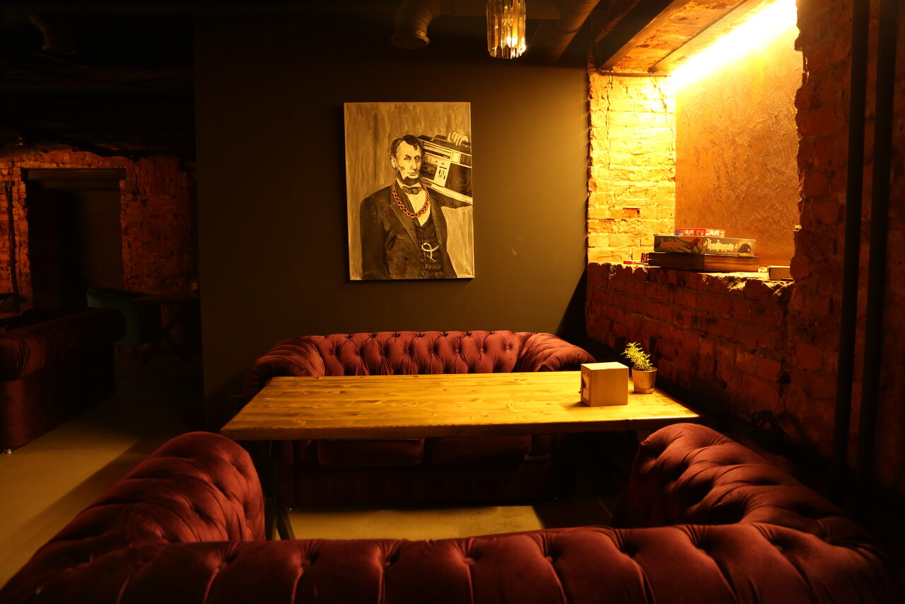 Арендовать Кedr Lounge Bar - Кальянная Кедр