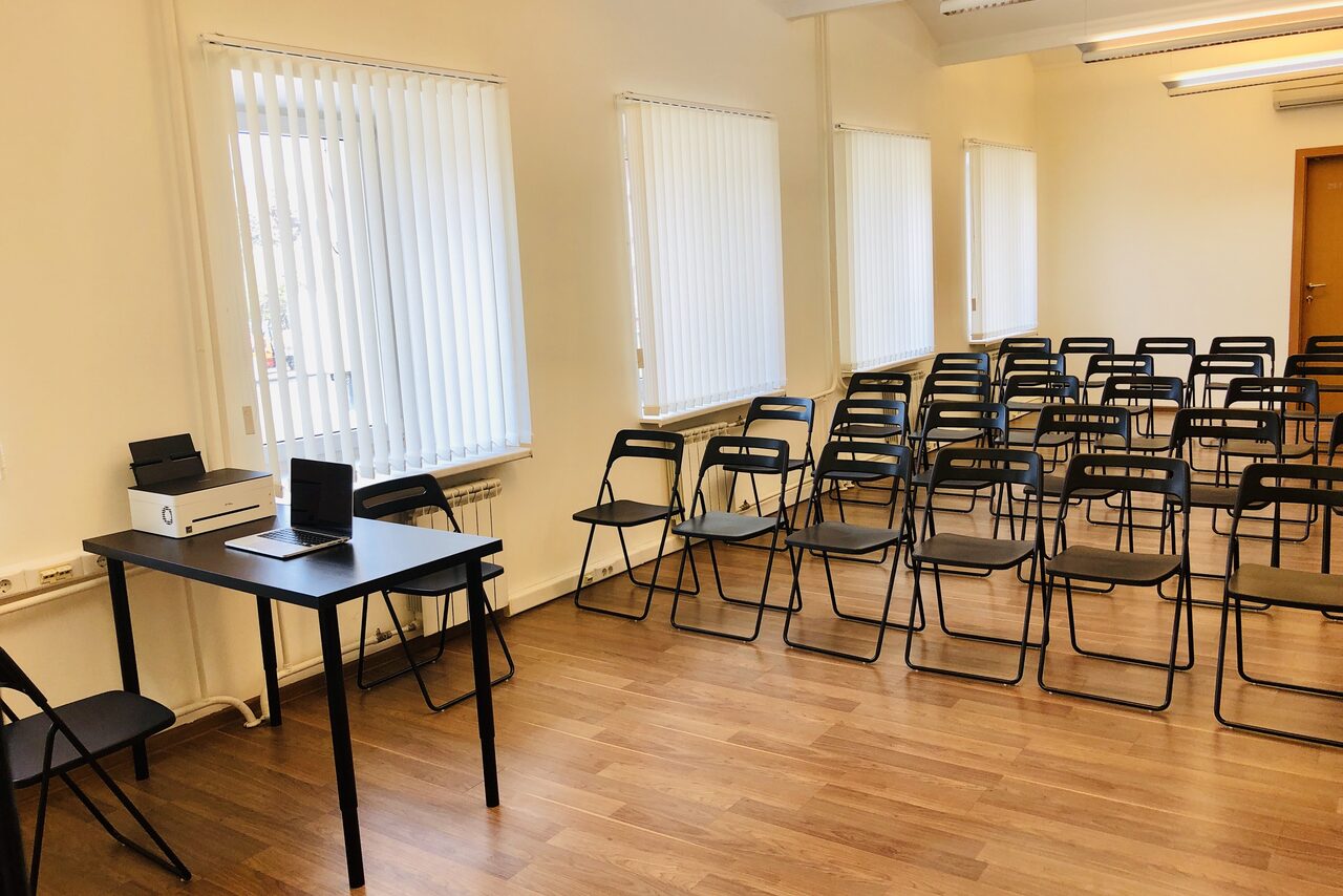 Арендовать Art Fiction Тренинг-зал в бизнес центре