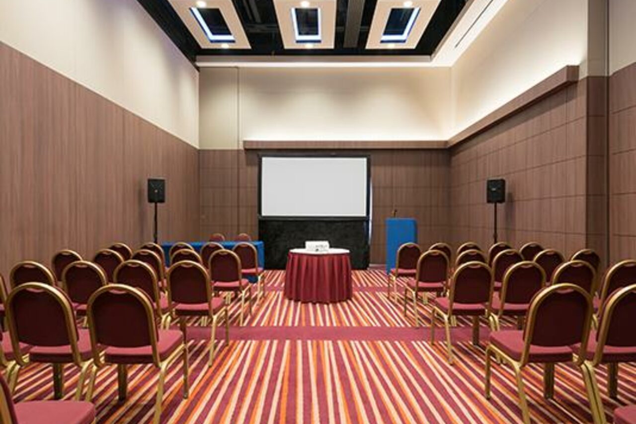 Арендовать London 4 at ILEC Conference Centre