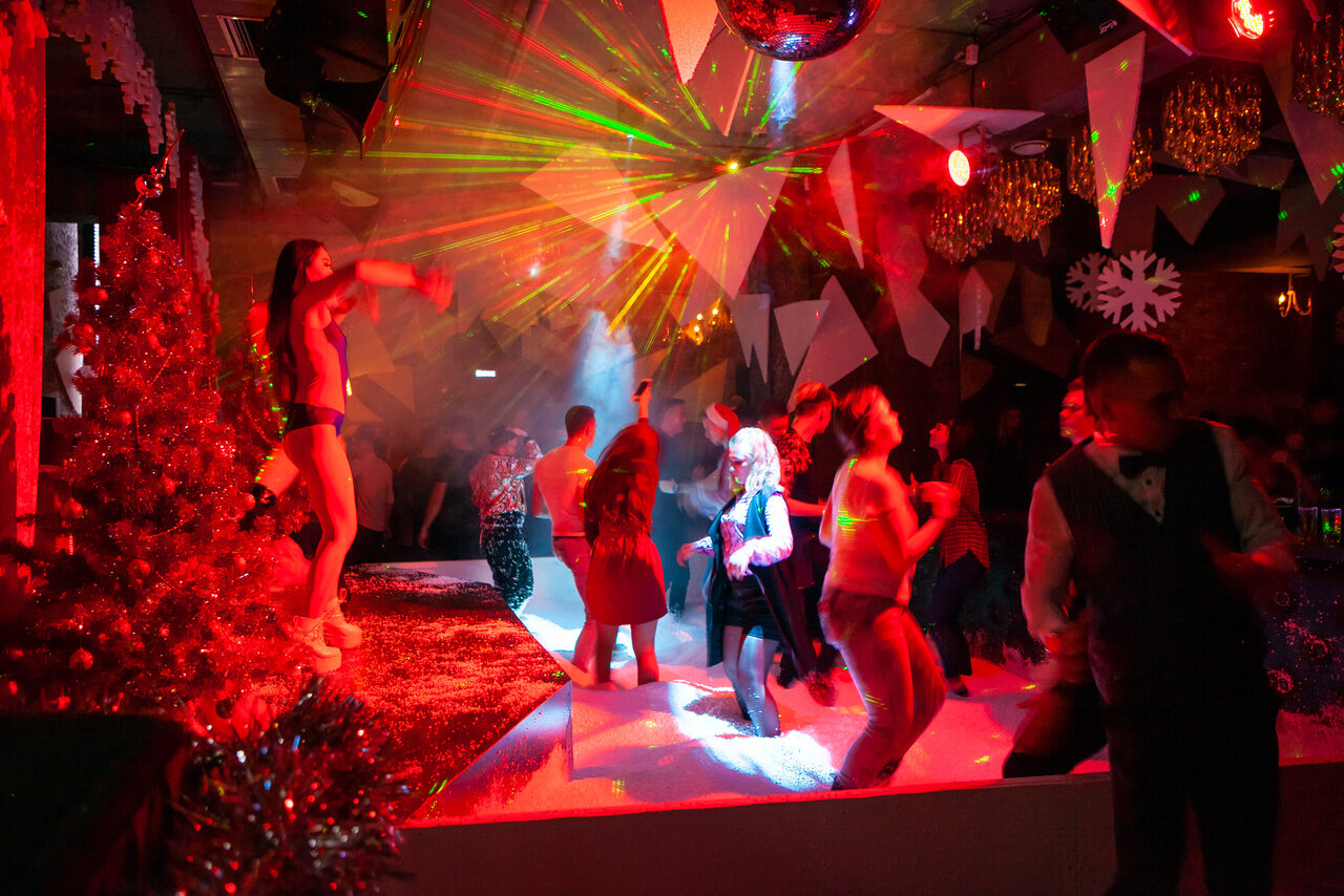Арендовать Night club in the city center