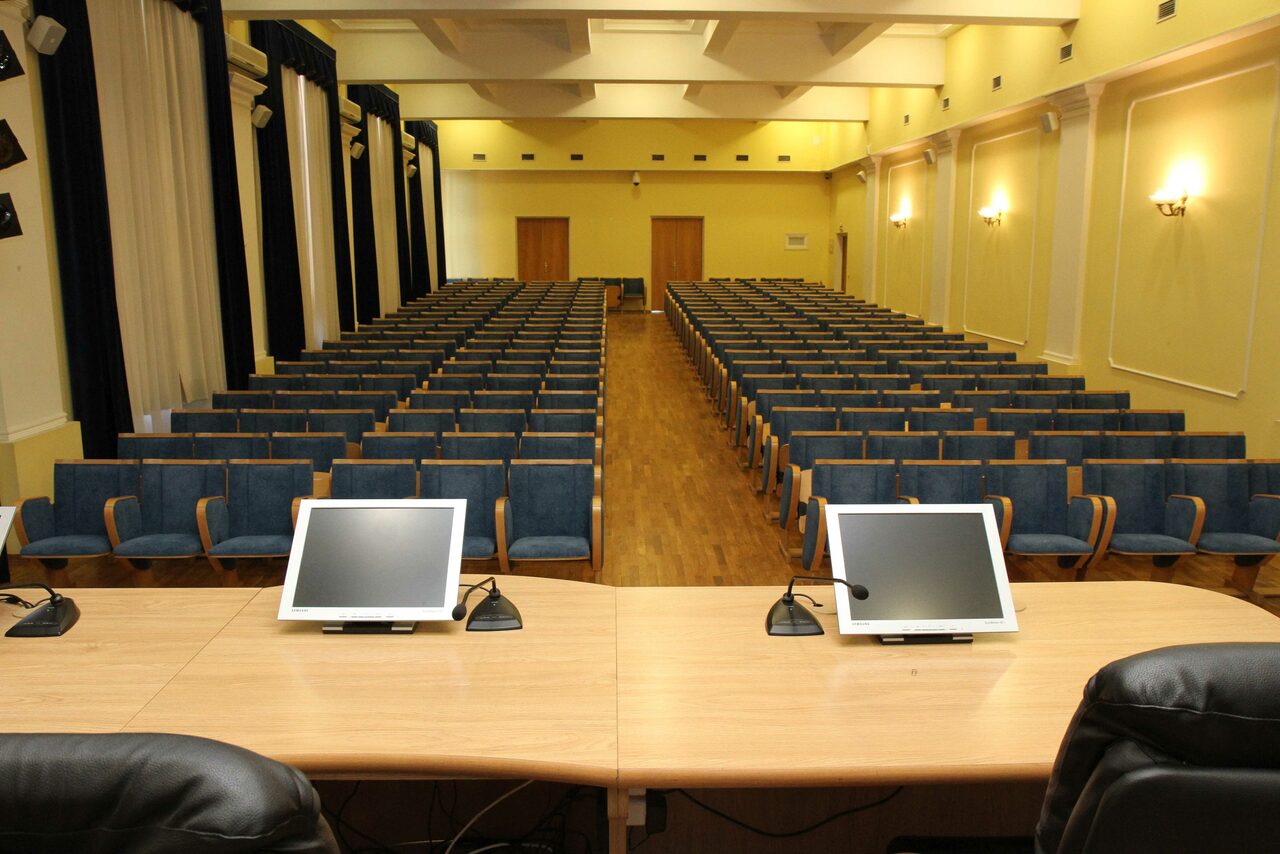 Арендовать Высшая школа менеджмента СПбГУ