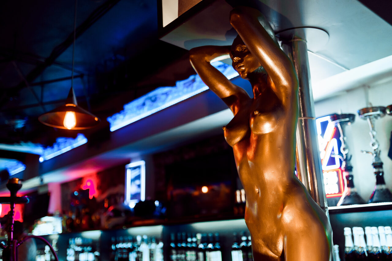 Арендовать Рок-бар