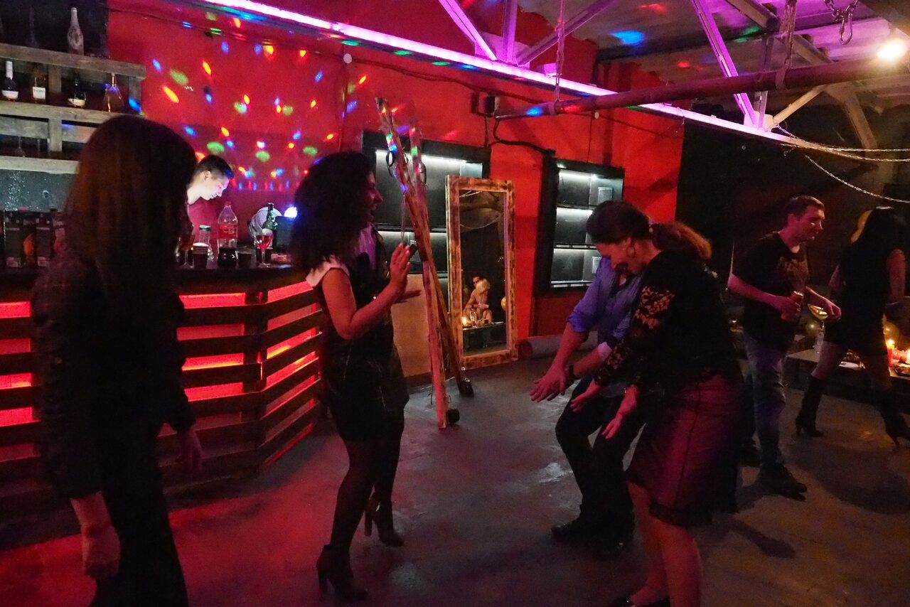 Арендовать Graf-Studio. Стилизованное лофт-пространство