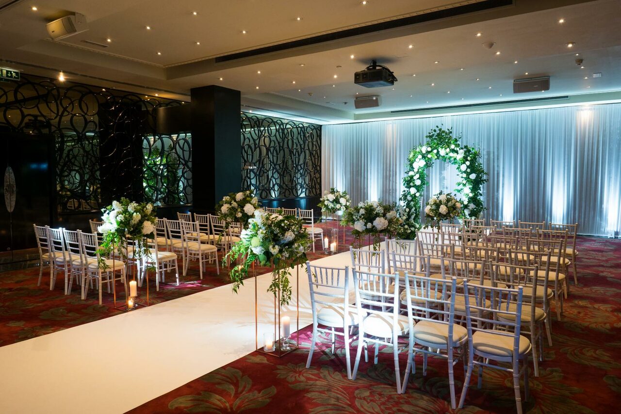 Арендовать Danziger Suite