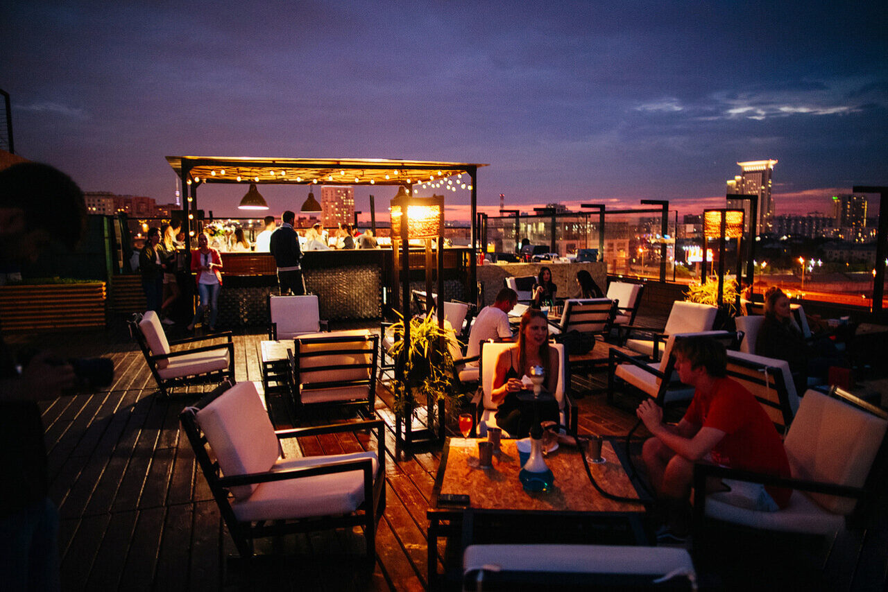 Арендовать Igloobar Многофункциональная крыша в центре Москвы
