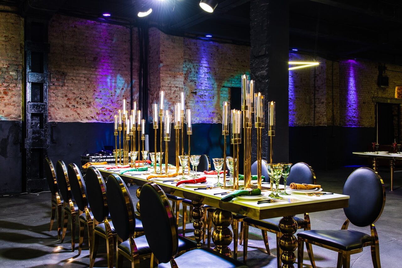 Арендовать Мультиформатное пространство с верандой