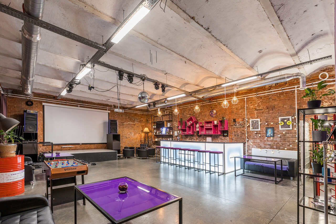 Арендовать Stylish loft for business and celebratory events