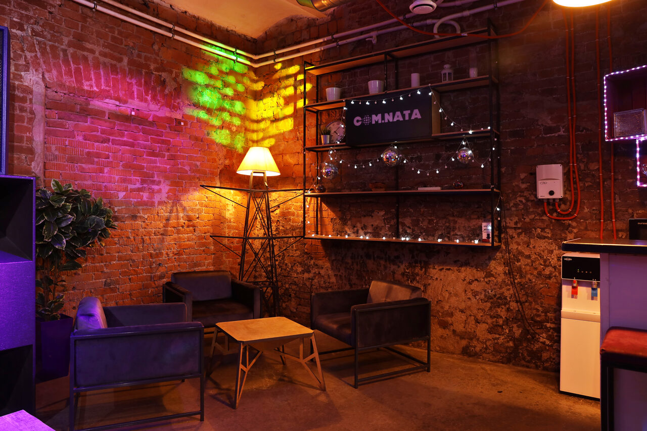 Арендовать Stylish loft for business and celebratory events