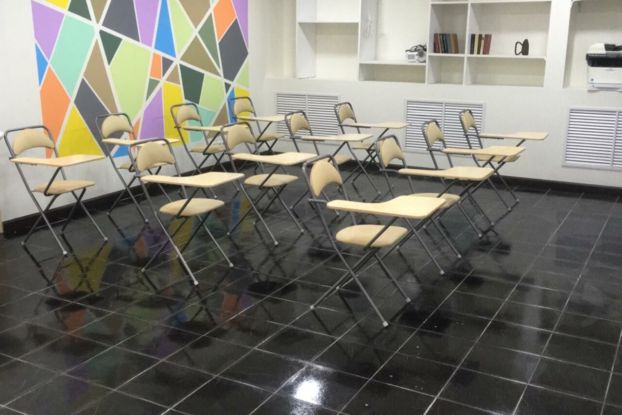 Арендовать Master Studio Светлый зал для обучения в историческом центре