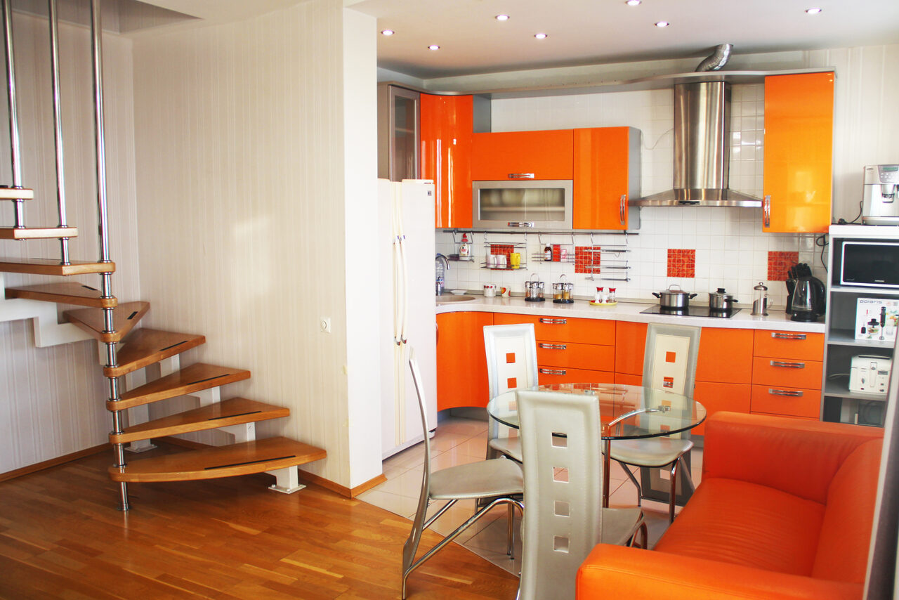 Арендовать Двухуровневая квартира 