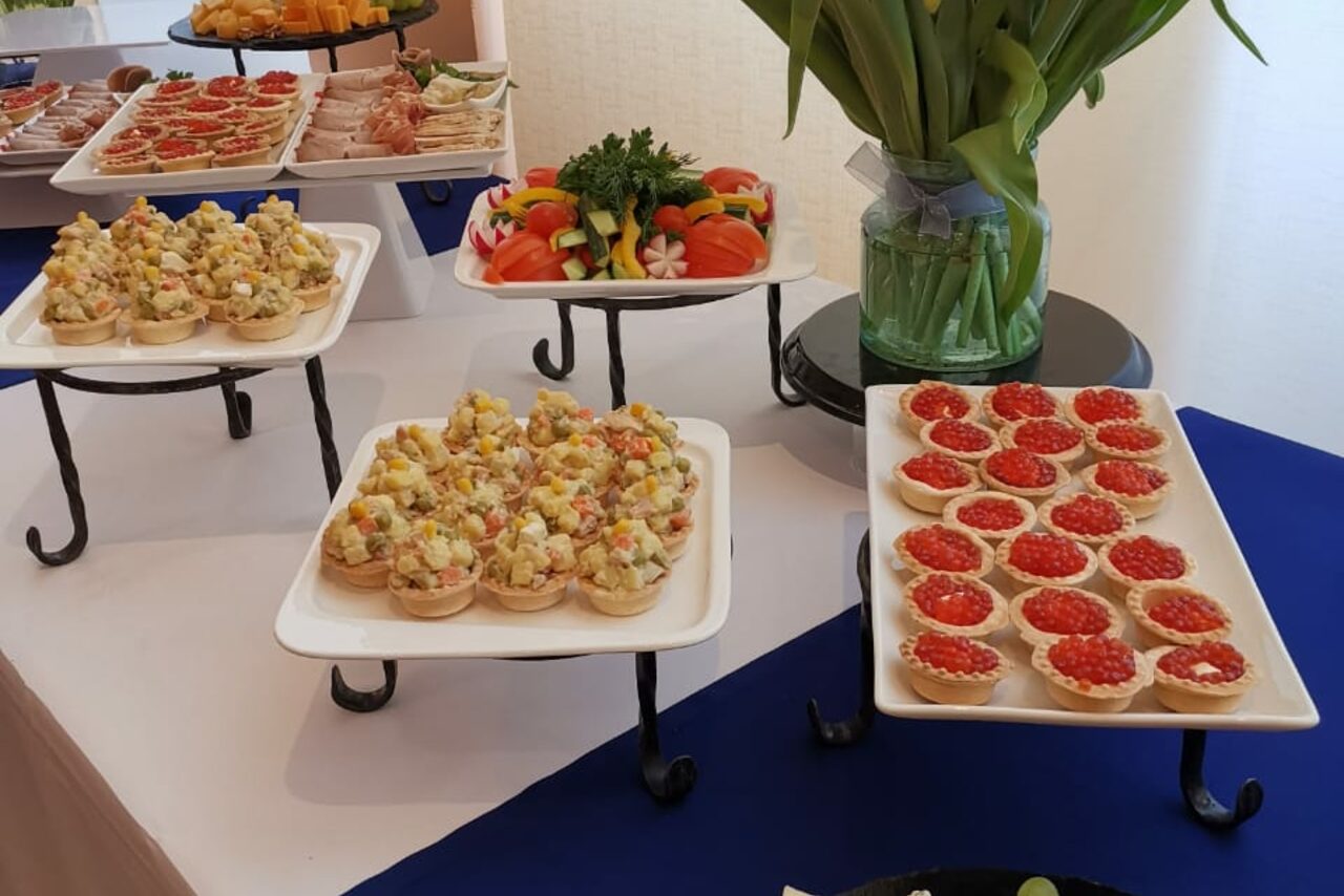 Арендовать Банкетный зал для праздников и конференций