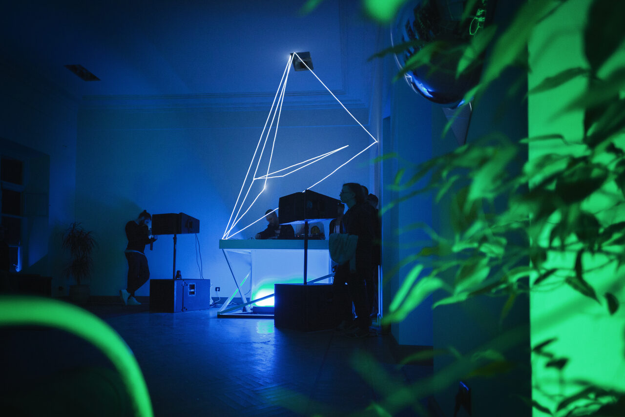 Арендовать Avangarden – двухэтажный особняк